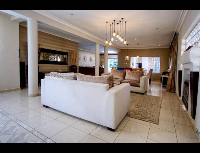 3 BEDROOM HOUSE FOR SALE IN LINDEN